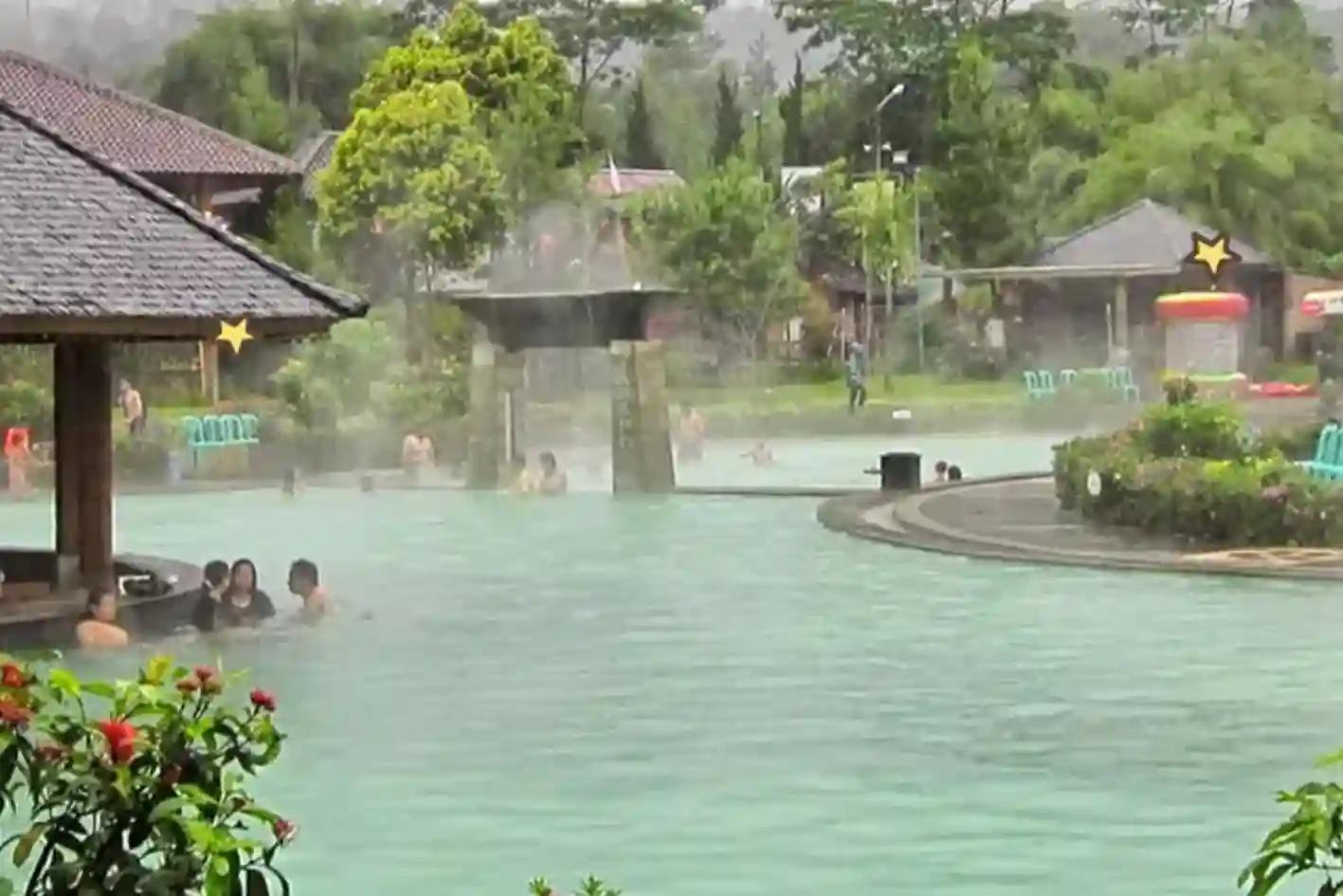 7 Pemandian Air Panas Terbaik untuk Relaksasi Alam