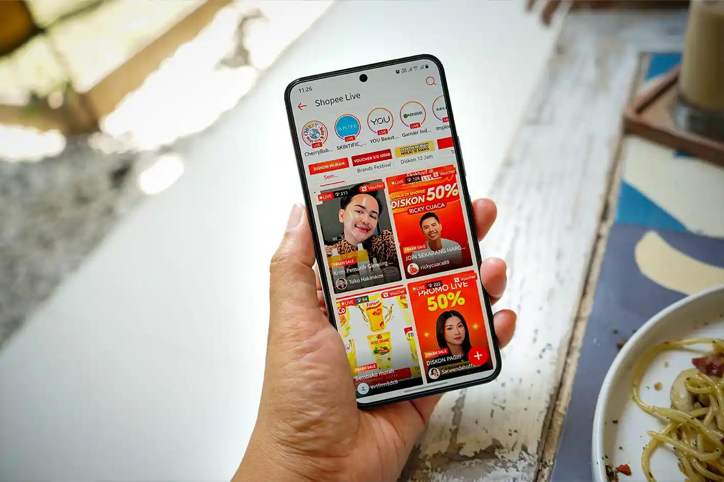 10 Tips Jualan di Shopee Live agar Produk Anda Cepat Sold Out!