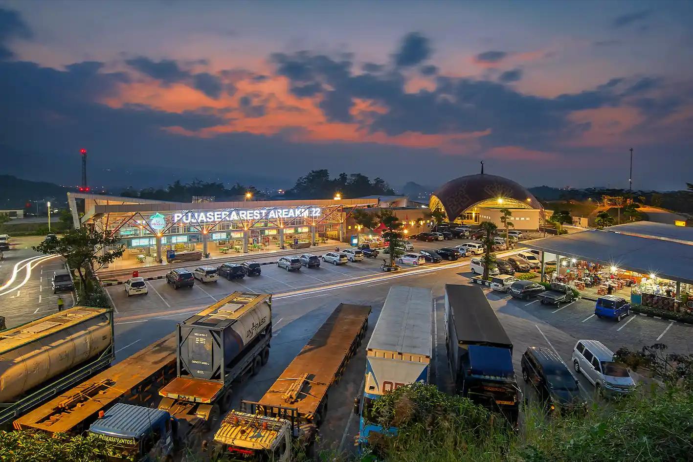 Daftar Rest Area Tol Trans Jawa 2025: Lokasi, Fasilitas, & Tips Beristirahat Nyaman!